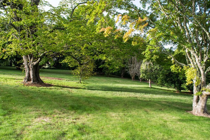 Hotel Exterior 53 of 59