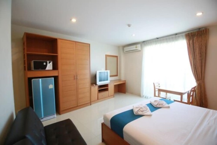 Room 30 of 62