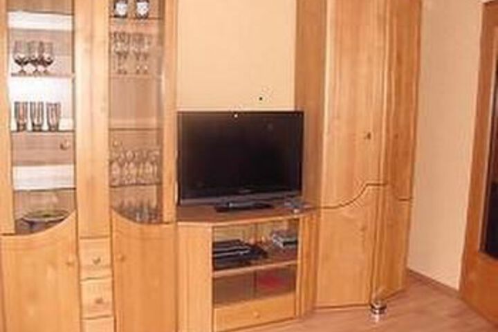 Room 7 of 10