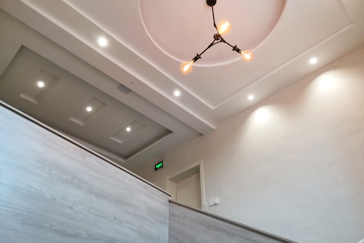 Floral Hotel Yueanju smart B & B