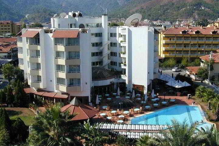 S Hotel