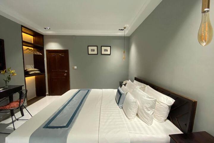 Reasmey Cheanich Hotel