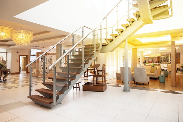 Hotel 140 of 147