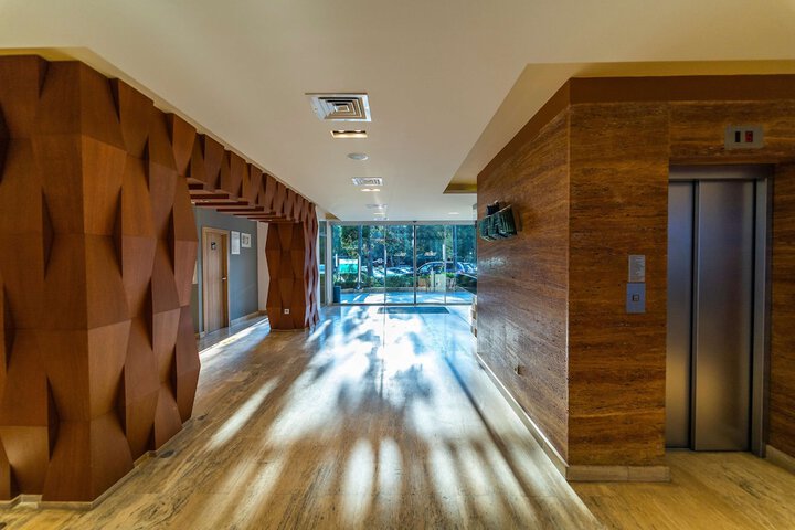 Hotel Interior 8 of 122