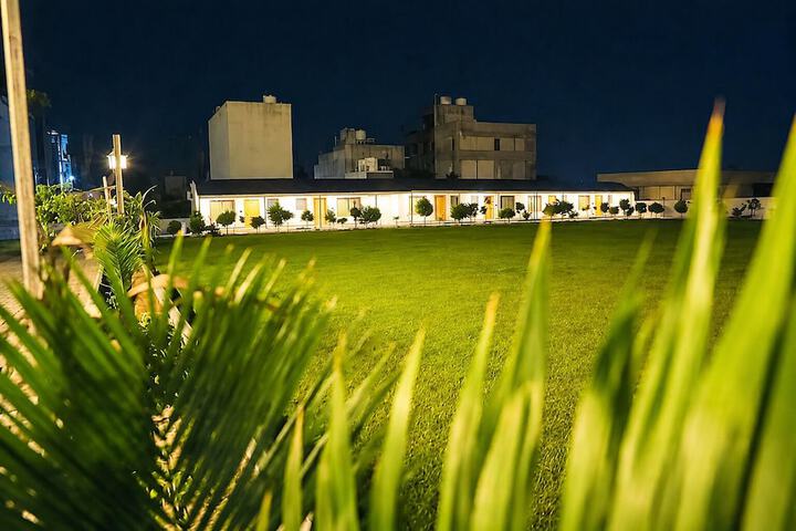 Hotel 33 of 39