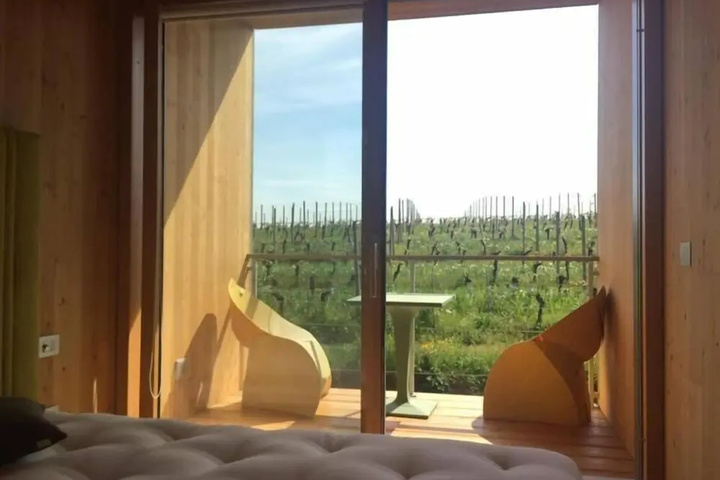 guest_rooms