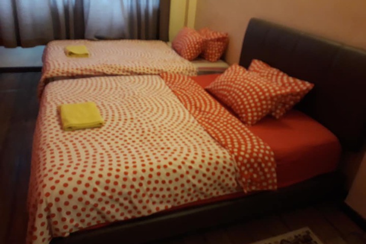 Room 11 of 26