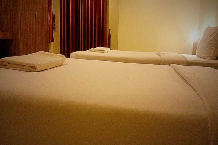 Room 19 of 52