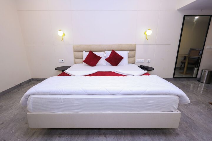 Room 27 of 50
