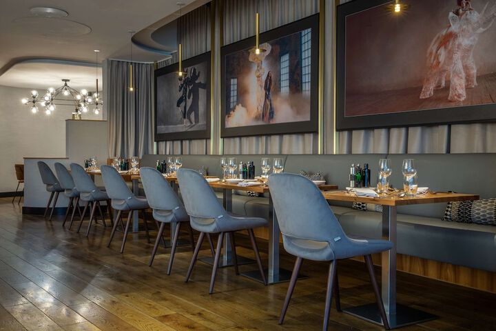 Dining 103 of 209