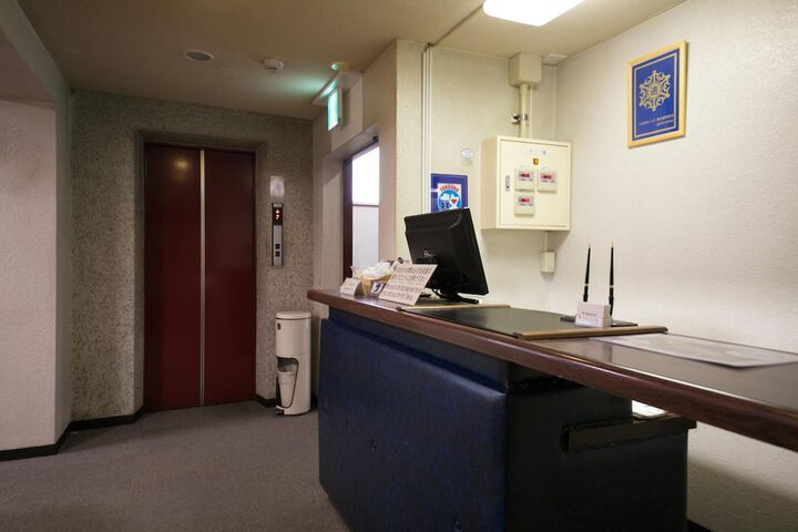 Hotel Interior 4 of 29