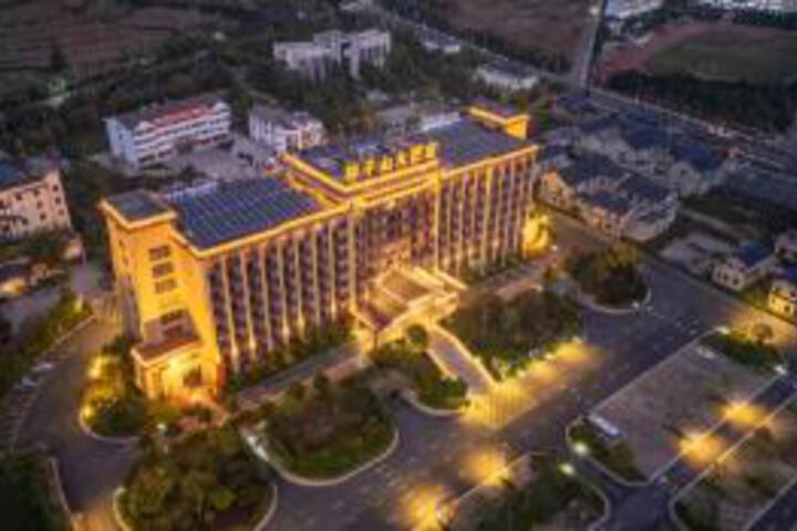Jiaozishan Hotel