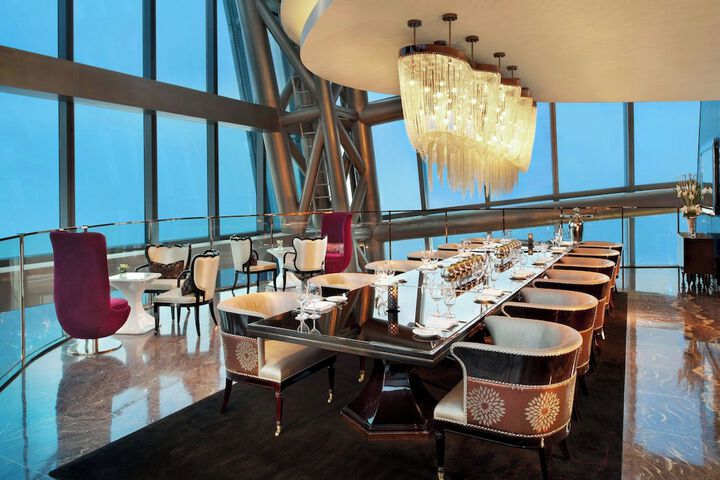 Dining 54 of 84