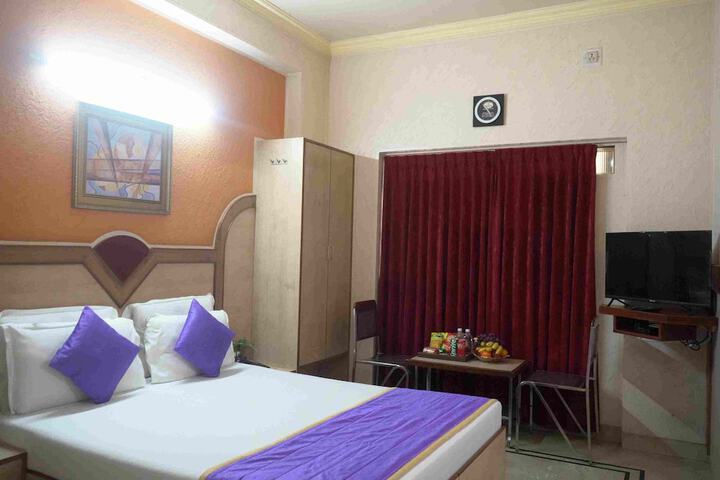 Room 27 of 59