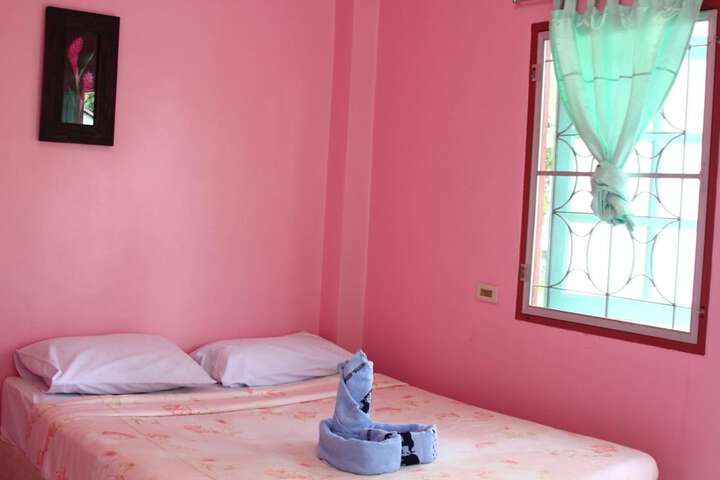 Room 8 of 42