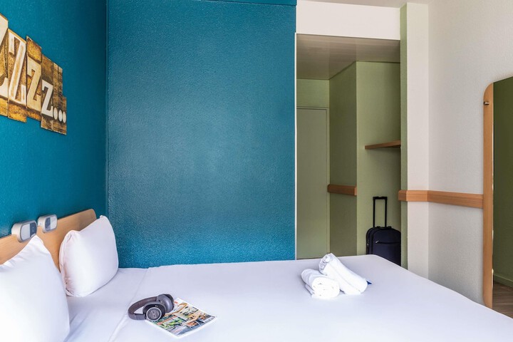 Room 19 of 67