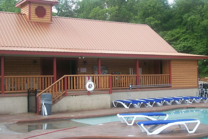 Pool Hotel