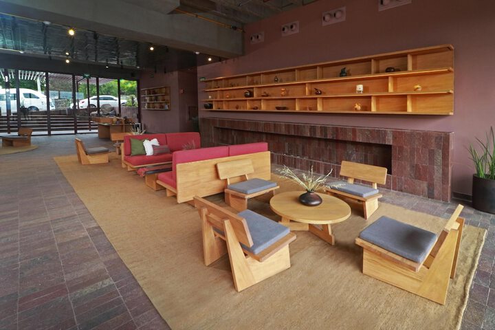 Hotel Interior 13 of 137