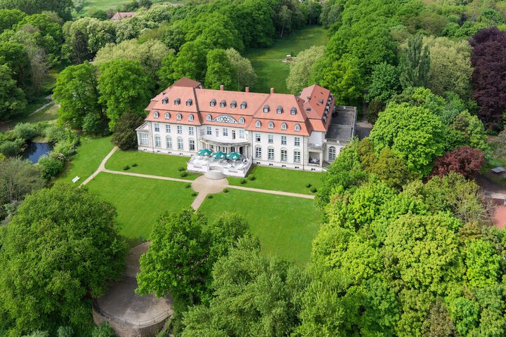 Exterior of Hotel Schloss Storkau