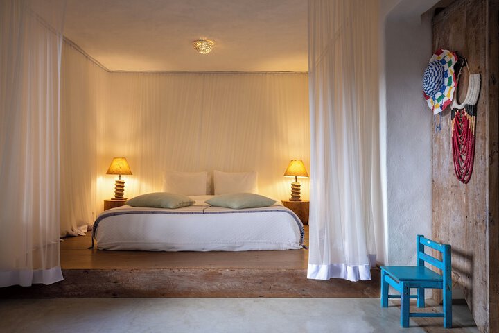 Room 10 of 73
