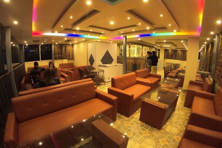 Hotel Interior 8 of 119