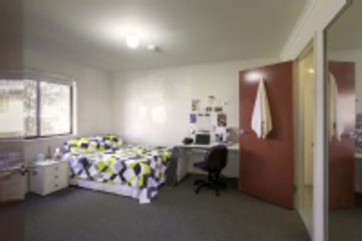 Room 78 of 252