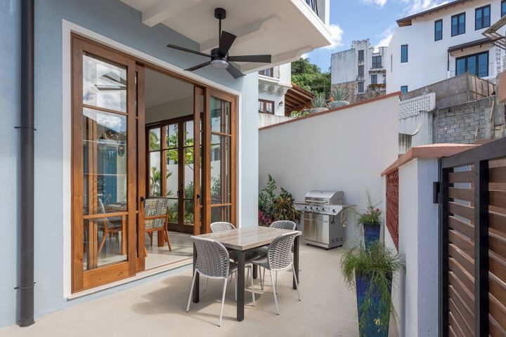 Terrace/Patio 719 of 1000