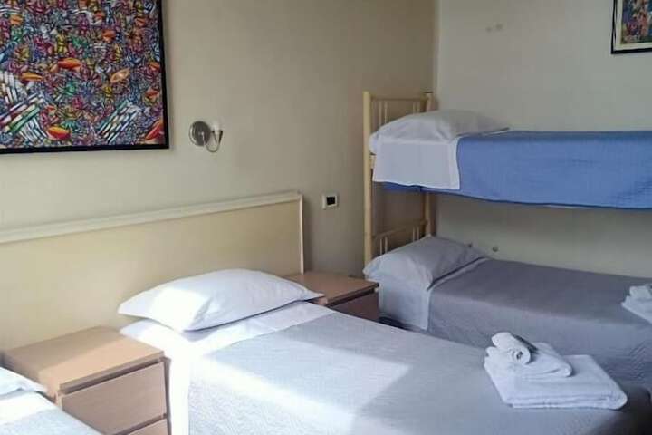 Room 4 of 45