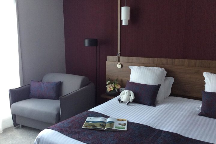 Room 13 of 52