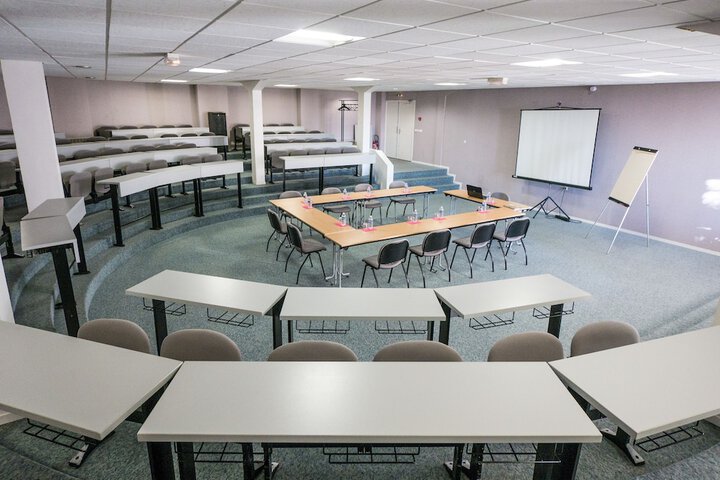 Meeting 43 of 58