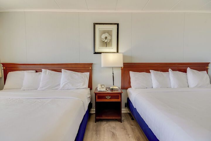 Room 28 of 59