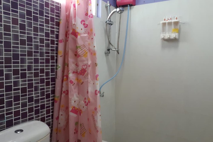 Room 40 of 64