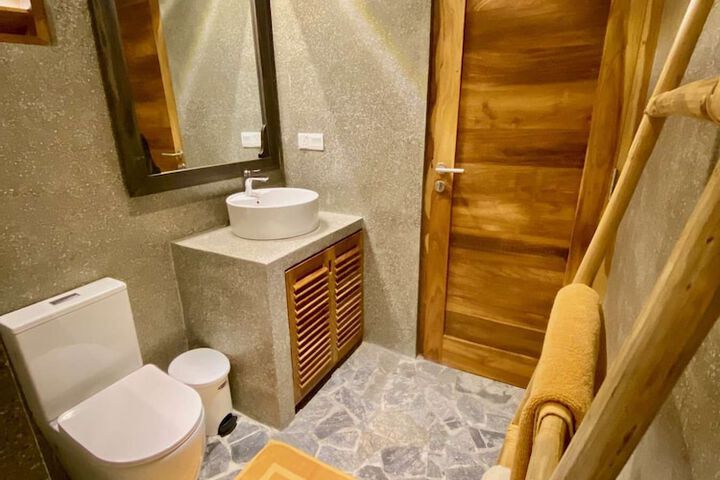 Room 44 of 91
