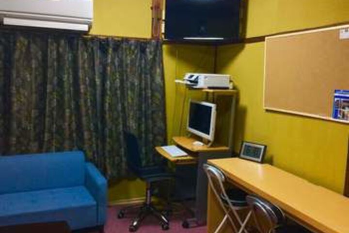 Room 35 of 46