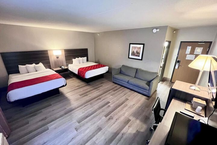 1 Queen Bed Accessible Room (6 of 17)