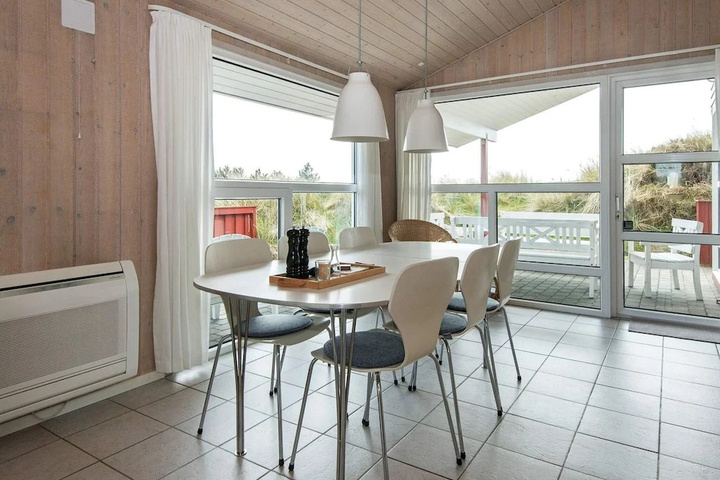 Terrace/Patio 6 of 14