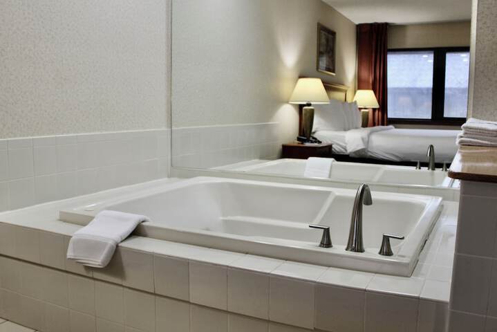 Standard King Bed Sofa (7 of 15)