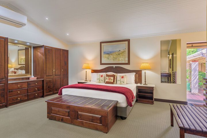 Room 45 of 201