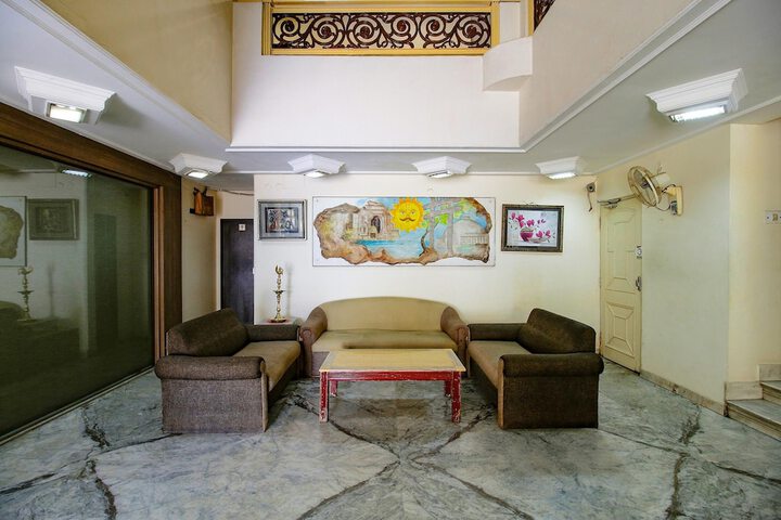 Hotel Interior 8 of 32