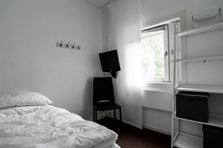 Room 295 of 865