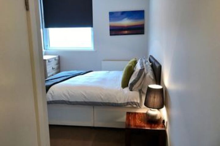Room 8 of 22