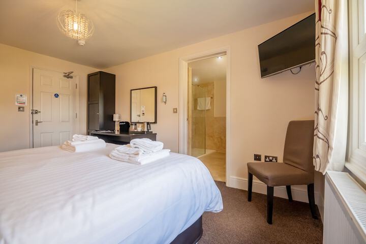 Room 42 of 124