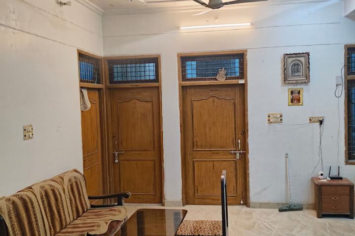 Room 14 of 22