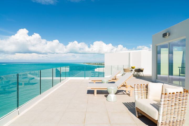 Exterior of The Ritz-Carlton Residences Turks & Caicos