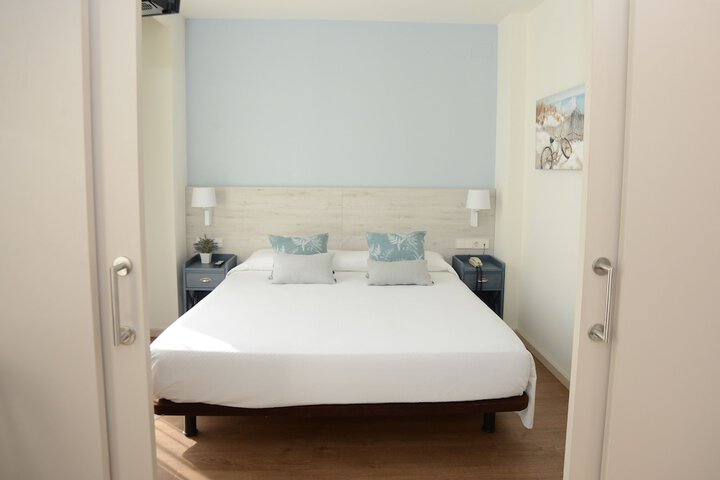 Room 16 of 58