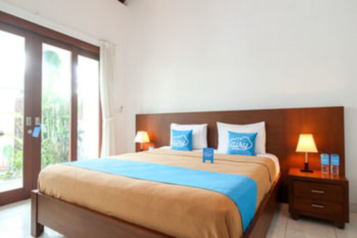 Airy Kuta Utara Padonan Gang Strawberry 2 Bali