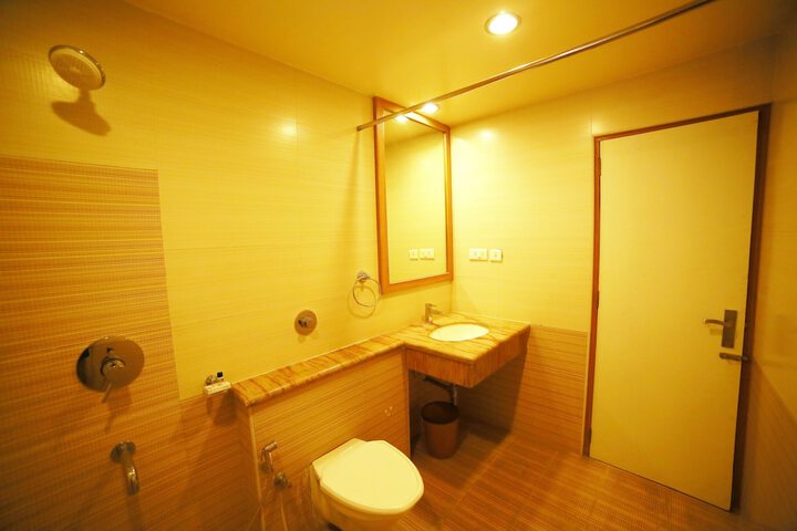 Room 29 of 39