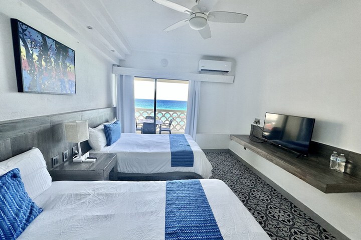 Room 3 of 53