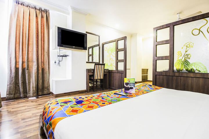 Room 14 of 34