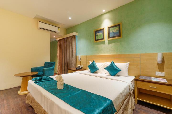 The Platinum Hotel